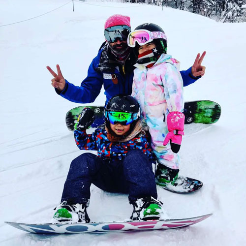Hokkaido Ski Club Snowboard Instructor With Young Kids.jpg